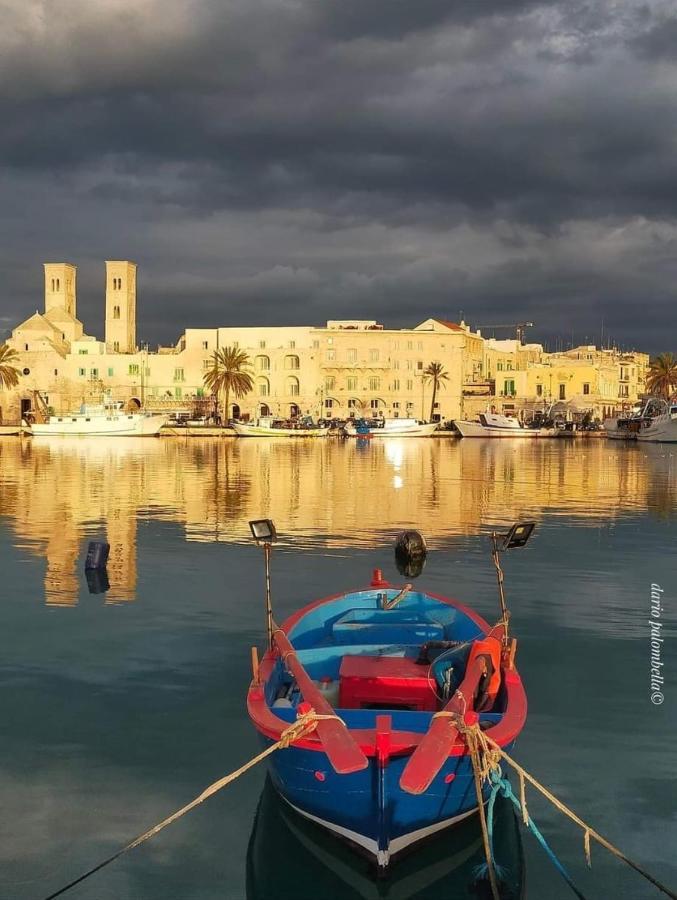 La Casa Nel Vico Hotel Molfetta Buitenkant foto